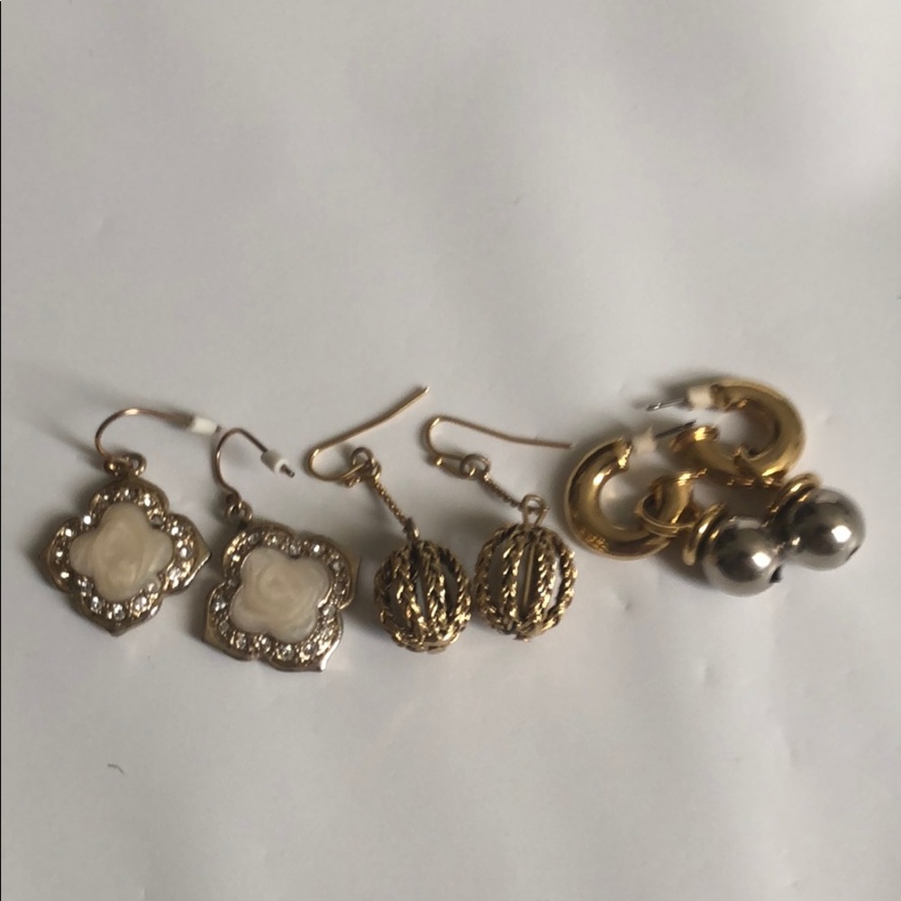 Women’s 24k gold earring collection